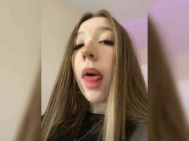 sashhhkino webcam