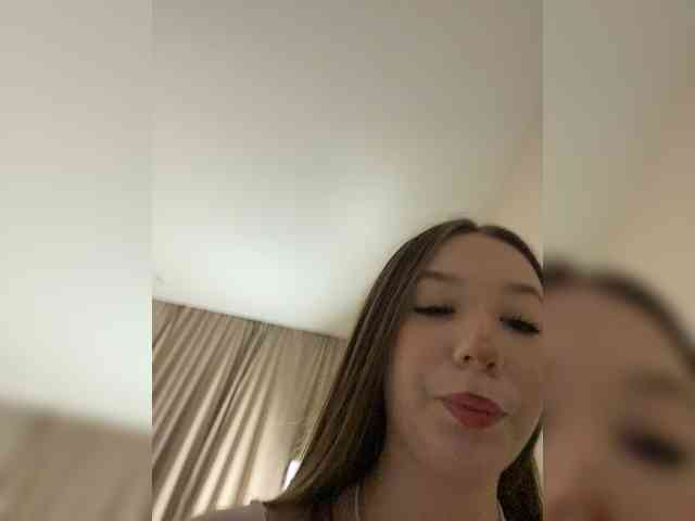 sashhhkino webcam