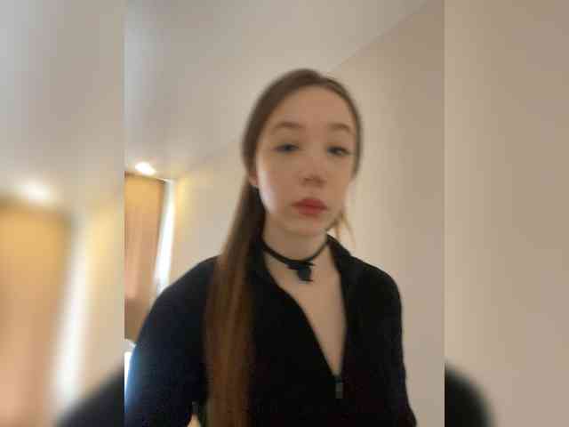 Модель: sashhhkino