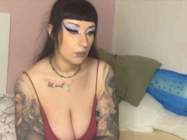 MarinaShalavina webcam
