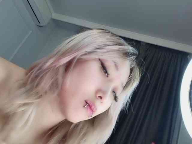 jaslee webcam