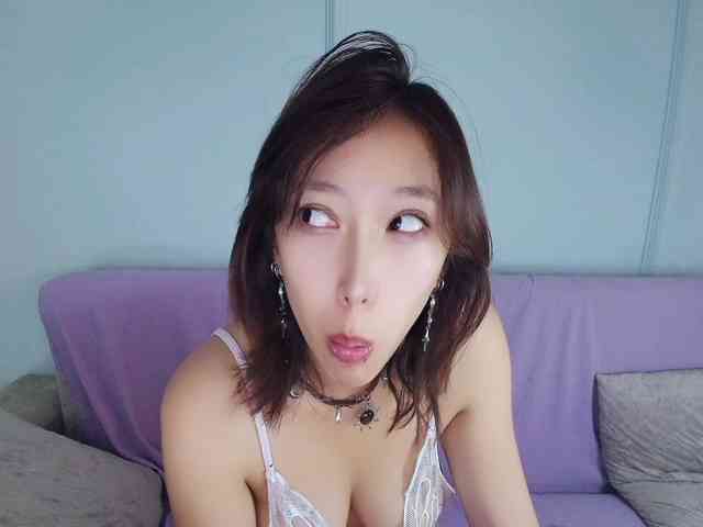 モデル: jaslee