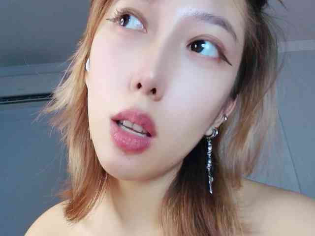 モデル: jaslee