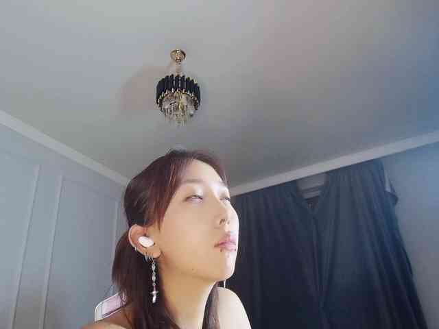 モデル: jaslee