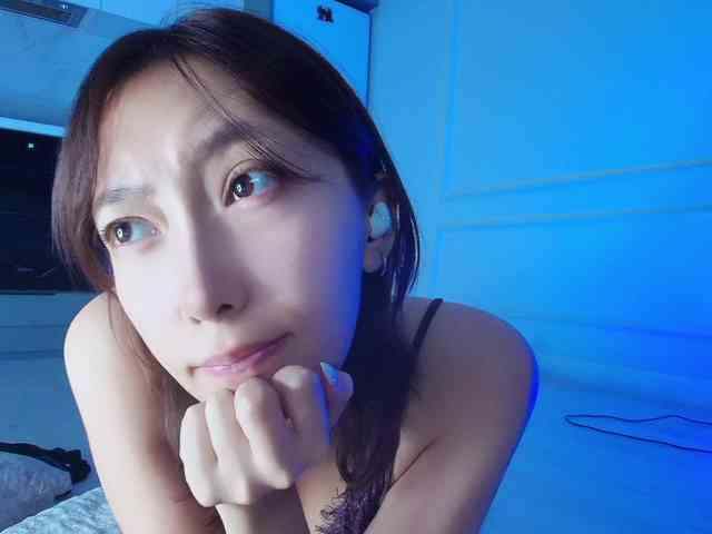 モデル: jaslee
