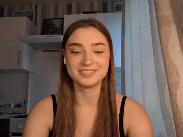 ChristiaPettet's BongaCams show and profile