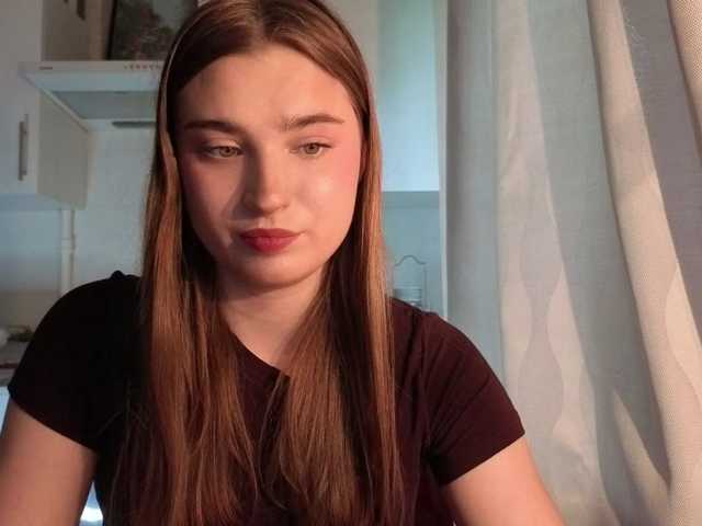 Christia Pettet (ChristiaPettet)