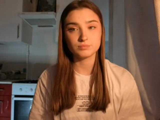 ChristiaPettet's BongaCams show and profile