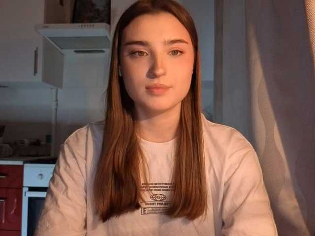 ChristiaPettet's BongaCams show and profile