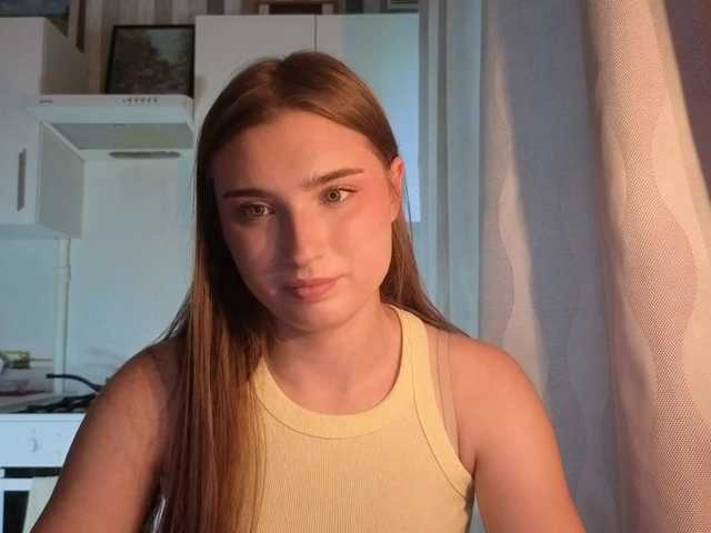 ChristiaPettet live cam on BongaCams