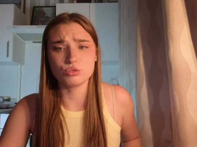 ChristiaPettet live cam on BongaCams