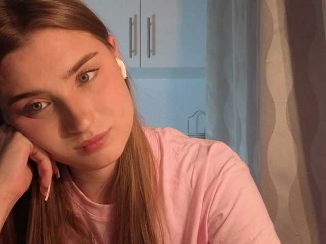 ChristiaPettet live cam on BongaCams