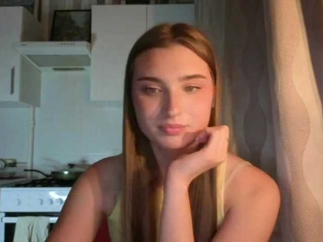 ChristiaPettet live cam on BongaCams