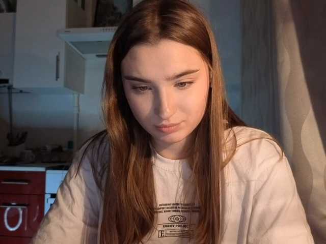 ChristiaPettet's BongaCams show and profile