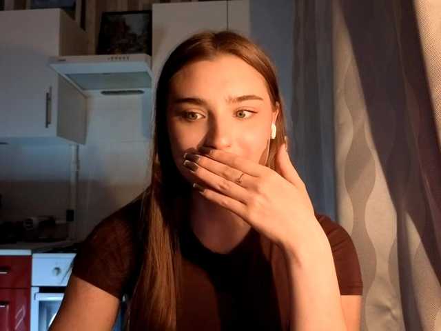 ChristiaPettet, 18 y/o - Live Cam on BongaCams
