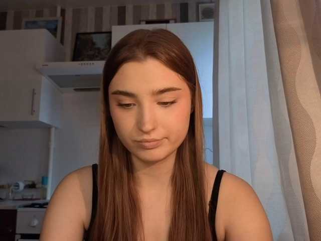 ChristiaPettet's BongaCams show and profile