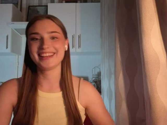 ChristiaPettet live cam on BongaCams