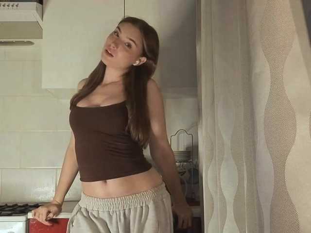 ChristiaPettet live cam on BongaCams