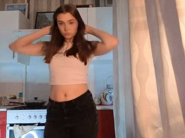 ChristiaPettet's BongaCams show and profile