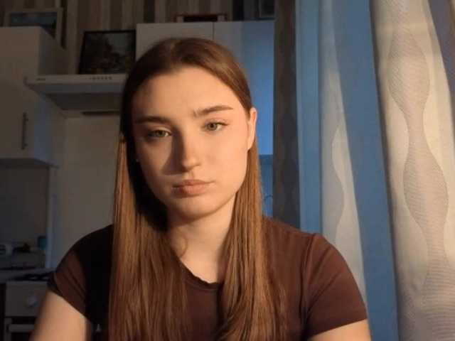 ChristiaPettet webcam