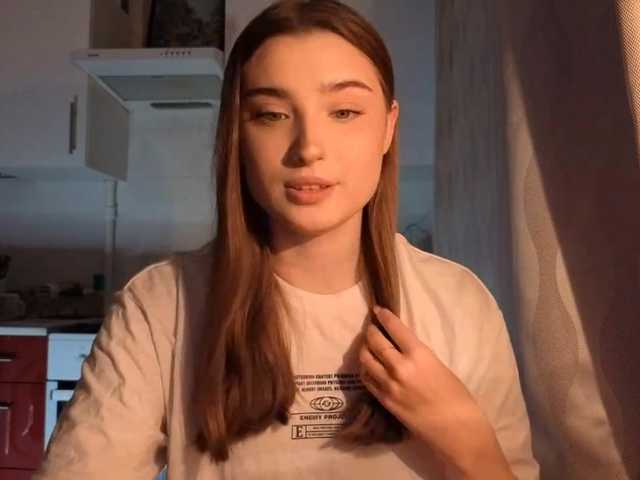 ChristiaPettet's BongaCams show and profile