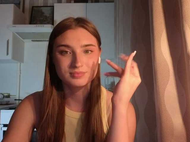 ChristiaPettet live cam on BongaCams