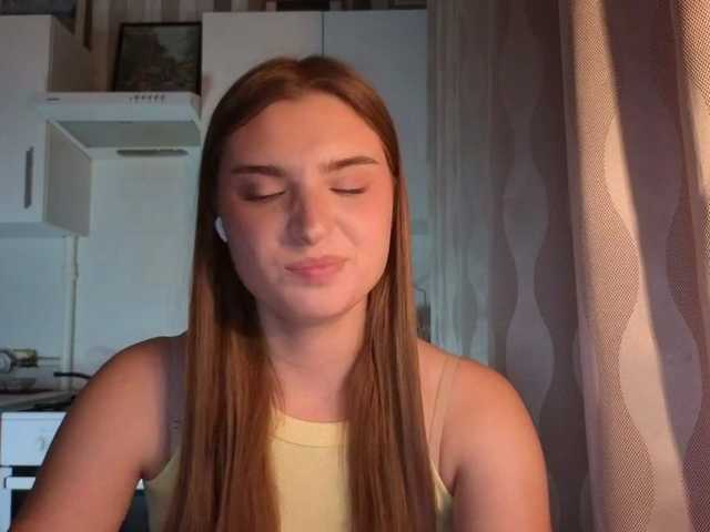 ChristiaPettet live cam on BongaCams