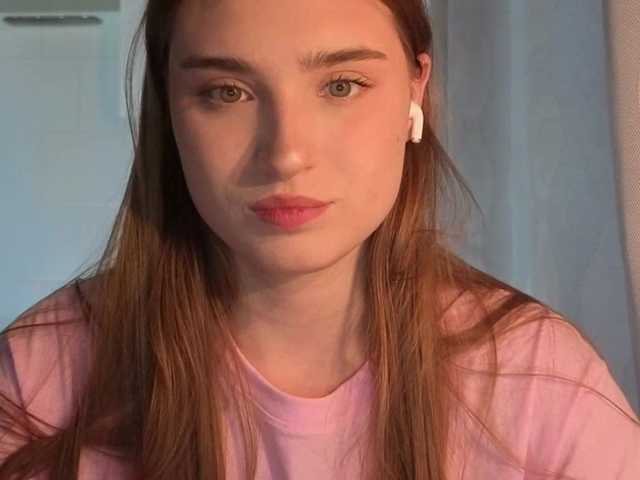 ChristiaPettet live cam on BongaCams