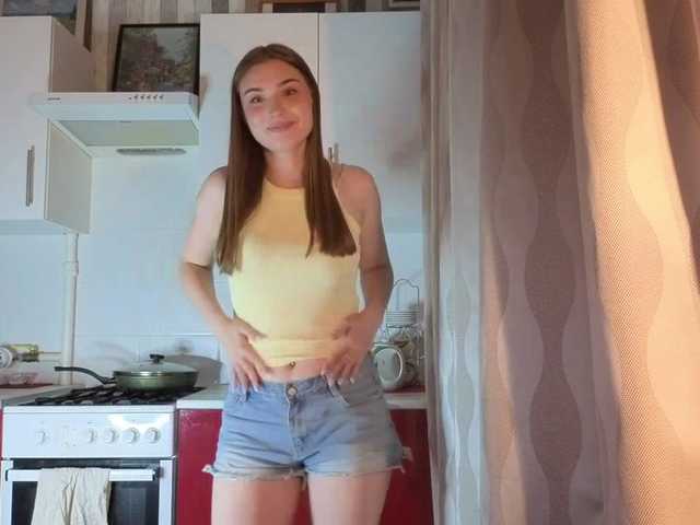 ChristiaPettet live cam on BongaCams