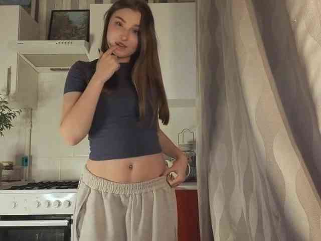 ChristiaPettet webcam