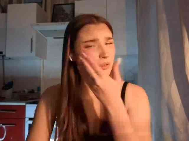 ChristiaPettet webcam