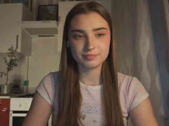 ChristiaPettet webcam