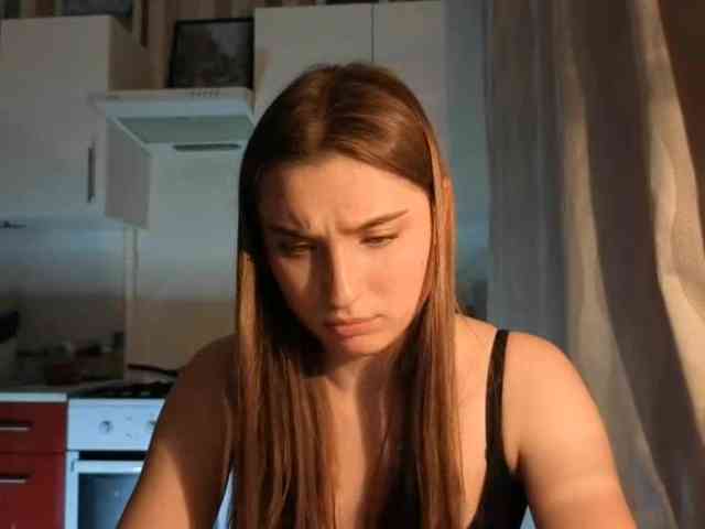 ChristiaPettet webcam