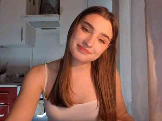 ChristiaPettet webcam