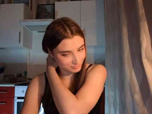 ChristiaPettet webcam