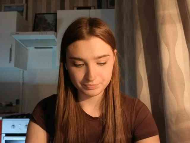 ChristiaPettet webcam