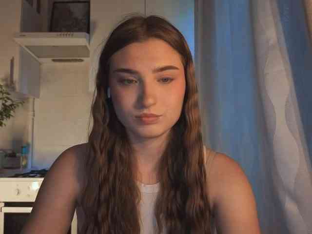 ChristiaPettet webcam