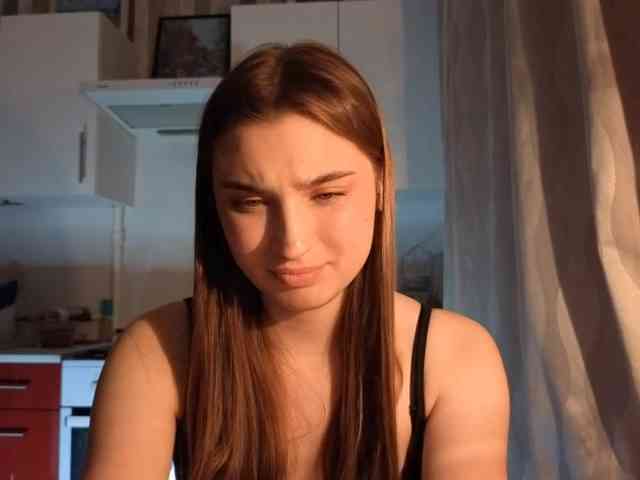 ChristiaPettet webcam