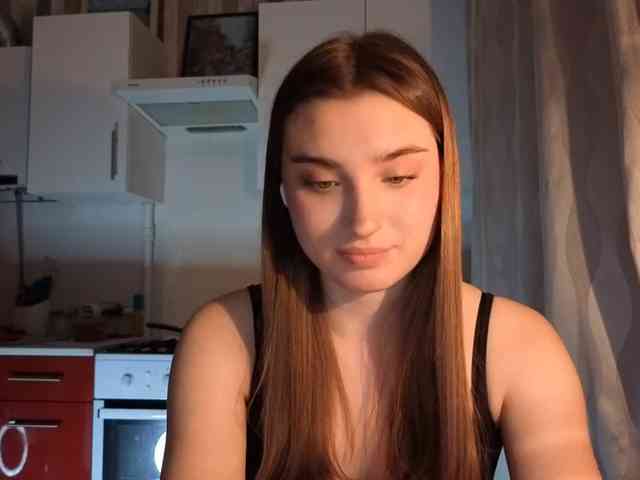 ChristiaPettet webcam