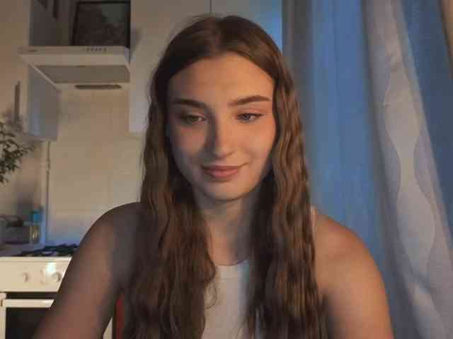 ChristiaPettet webcam