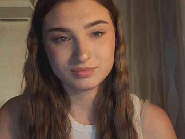 ChristiaPettet webcam