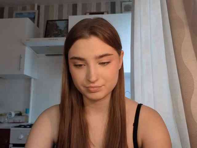 ChristiaPettet webcam