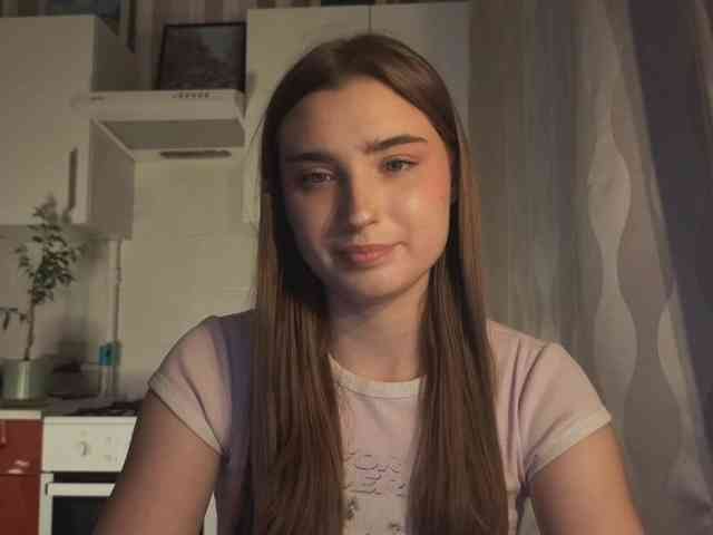 ChristiaPettet webcam