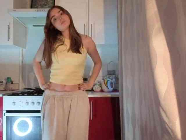 ChristiaPettet webcam
