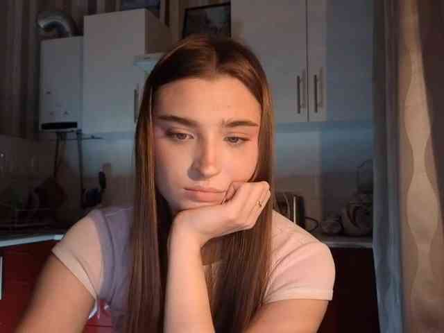 ChristiaPettet webcam