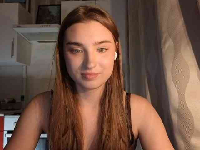 ChristiaPettet webcam