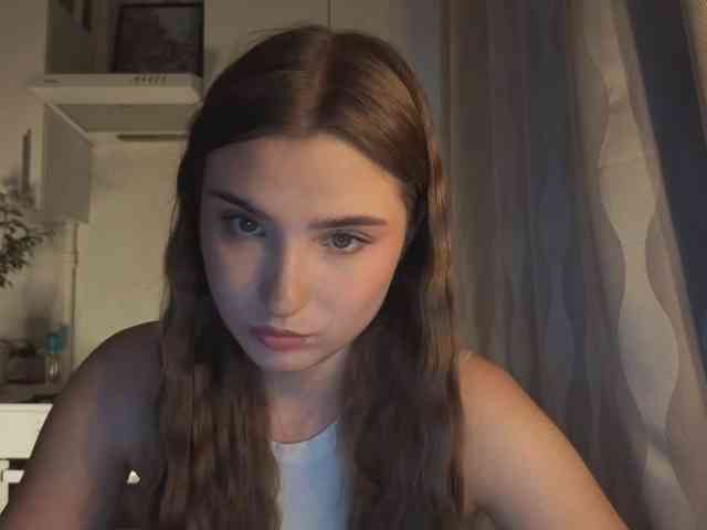 ChristiaPettet webcam