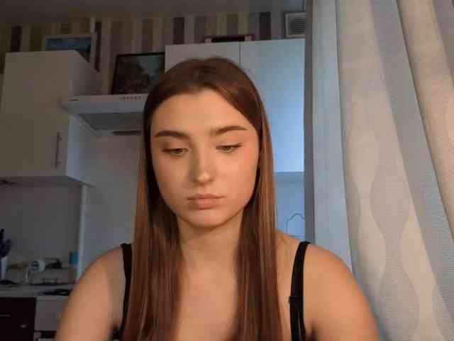 ChristiaPettet webcam