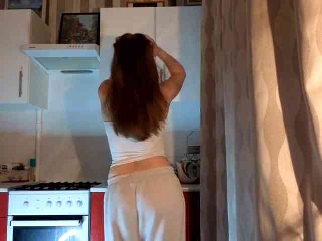 ChristiaPettet webcam