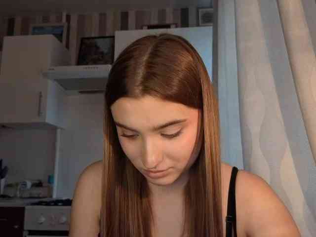 ChristiaPettet webcam